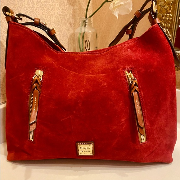 Dooney & Bourke Handbags - Dooney & Bourke Scarlett Suede Bag- Great for Valentine’s ❤️ or any other day!💖